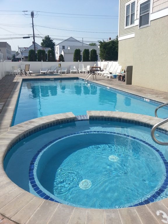5501 ATLANTIC AVENUE MONARCH CONDOS 207 WILDWOOD CREST RENTALS at offered